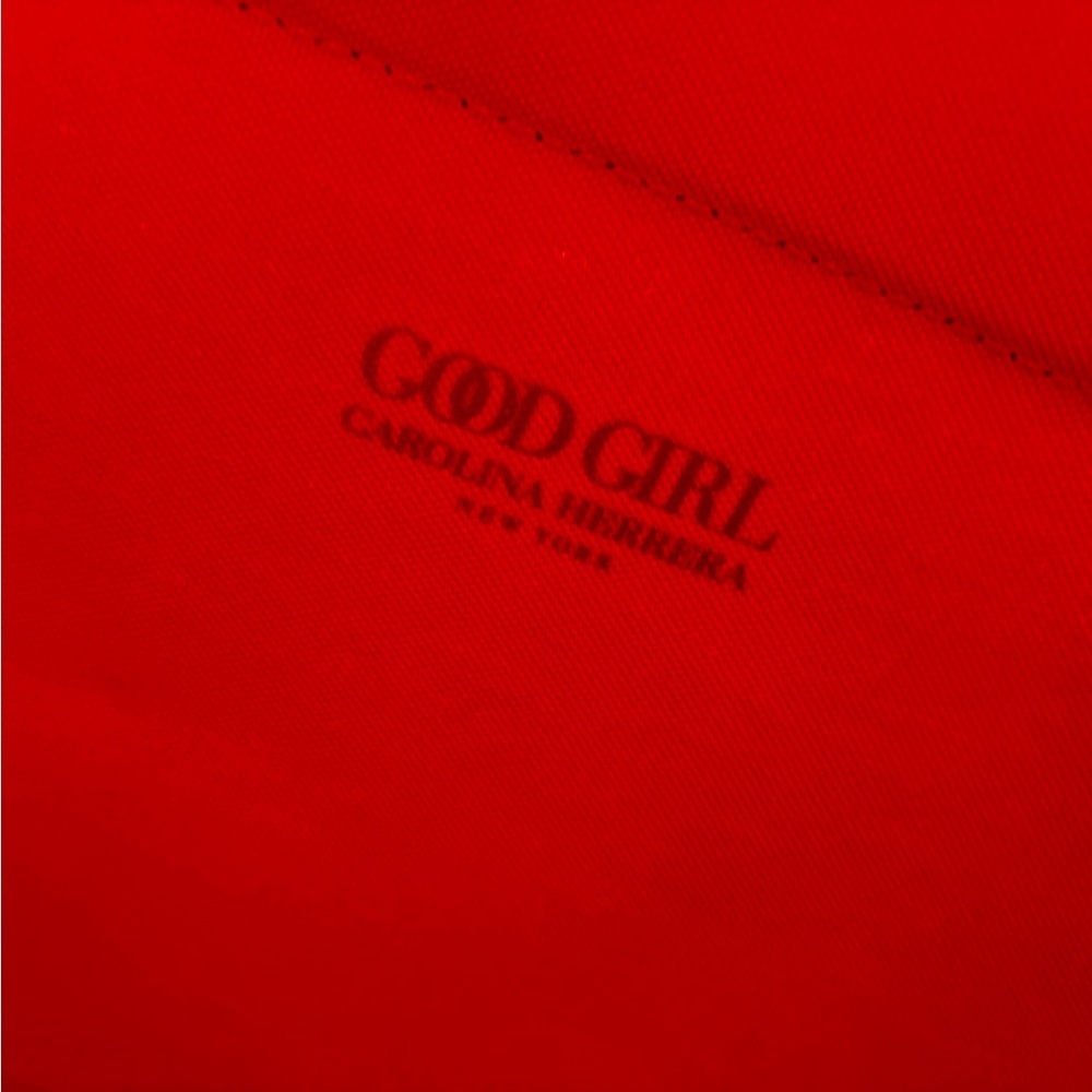Carolina Herrera Good Girl XL Tote Bag Red & Black NWOT - Picture 10 of 11
